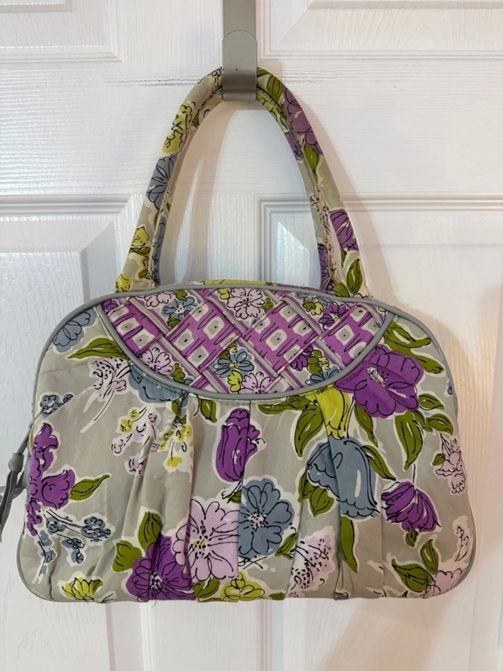 Vera Bradley”Watercolor” Bowler Satchel Bag -Retired Floral Pattern EUC